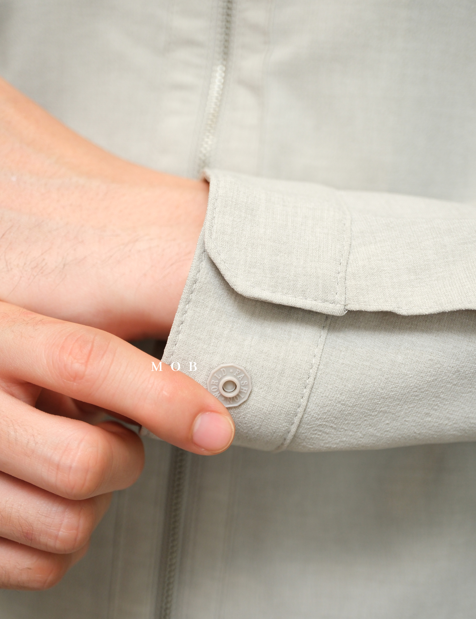 PHJ02003 Lightweight Hybrid Jacket Taupe