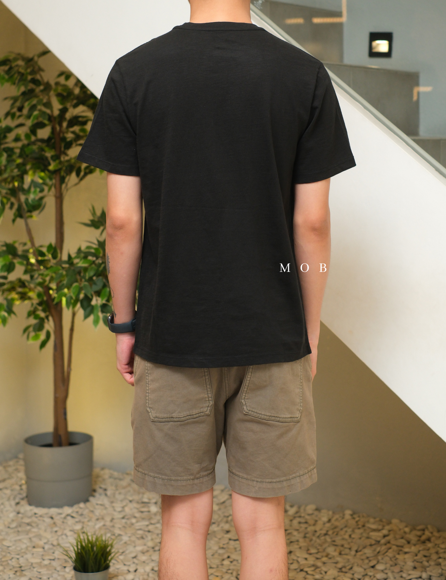 LVSSST01002F Classic Pocket SS Tee Black