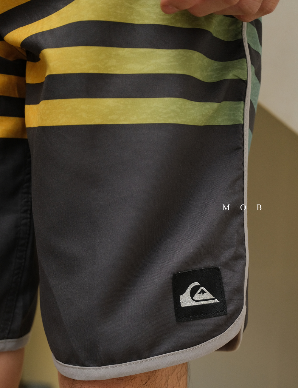 QSBS03005 Charcoal Yellow Colorblocked 20" Boardshorts