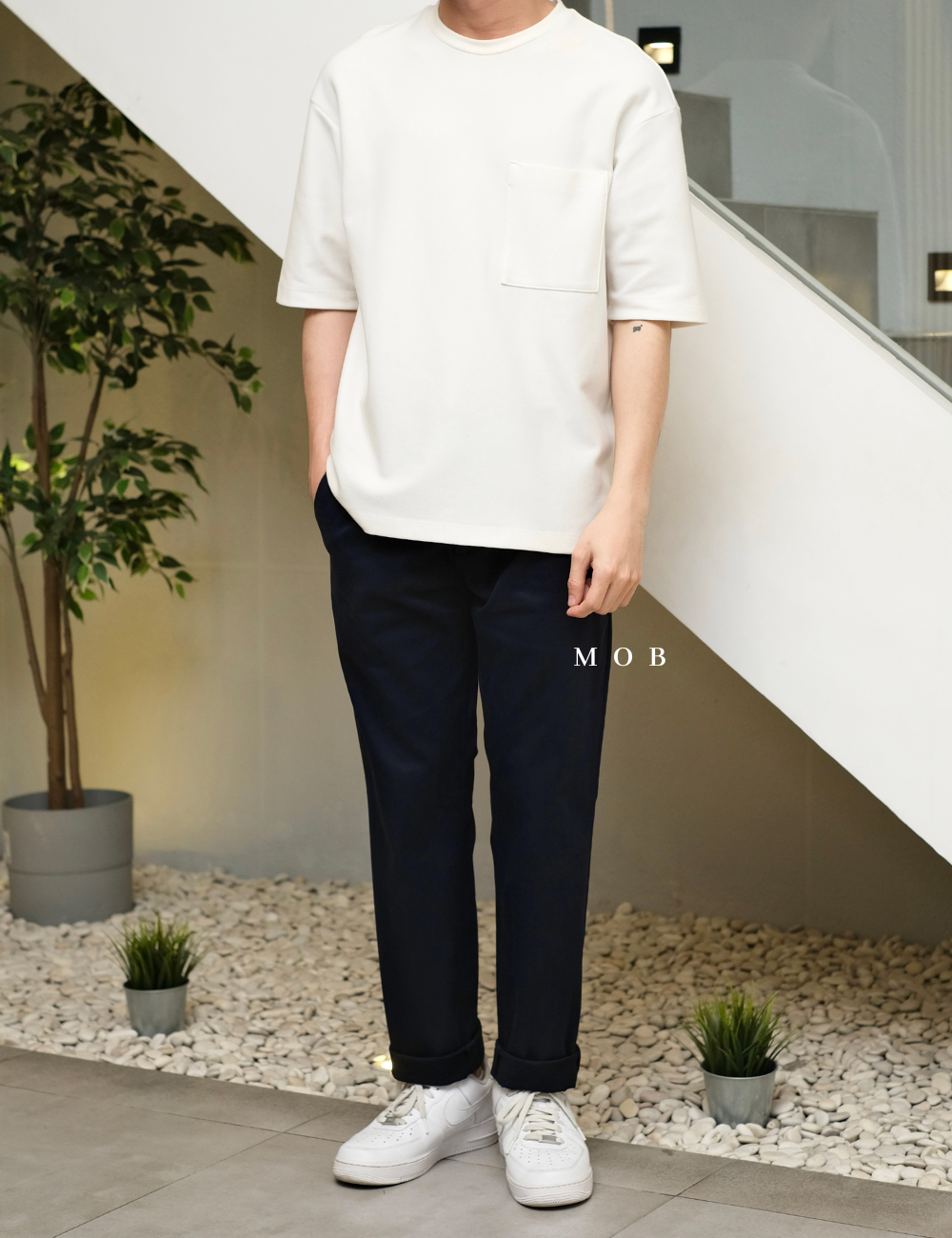BRPT08002F Emerson Straight Rapid Movement Chinos Midnight Navy 