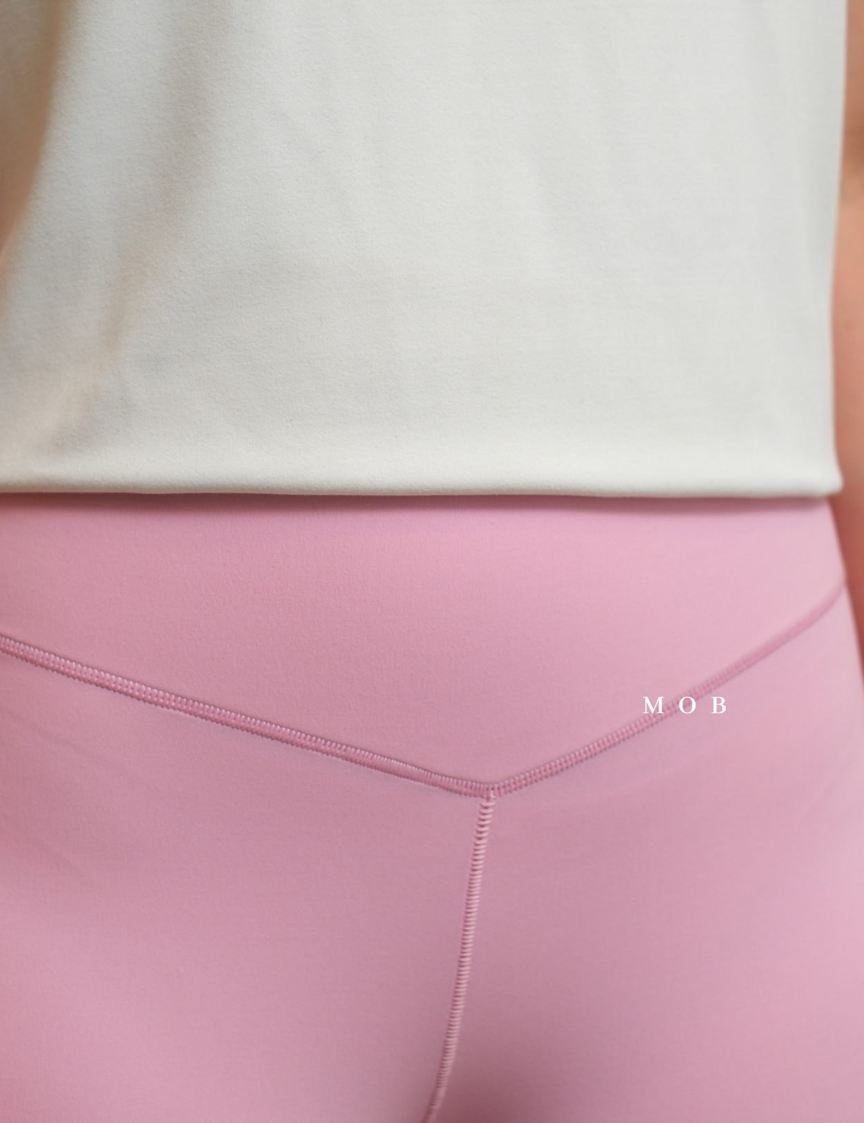 ARPT1402B Buttery Soft V Waist Flare Leggings Pink