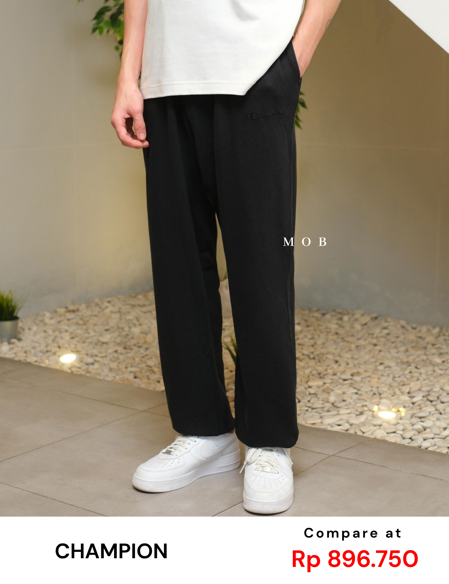 CHMPSP06003A Lightweight Fleece Sweatpants Vintage Black