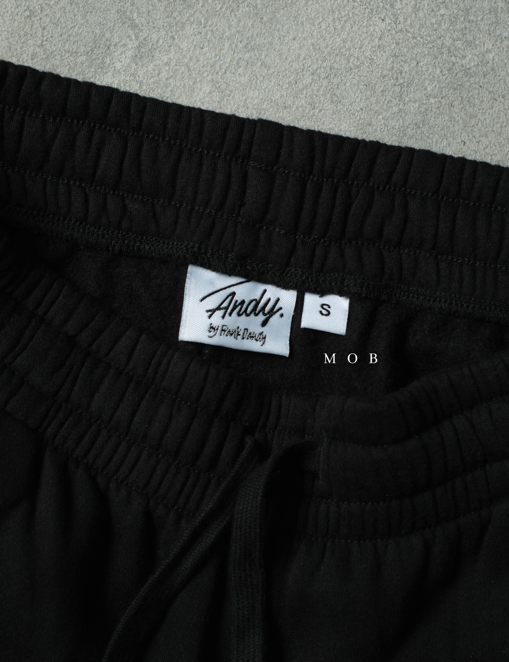 ANDSP01001 Basic SWEATPANTS Black