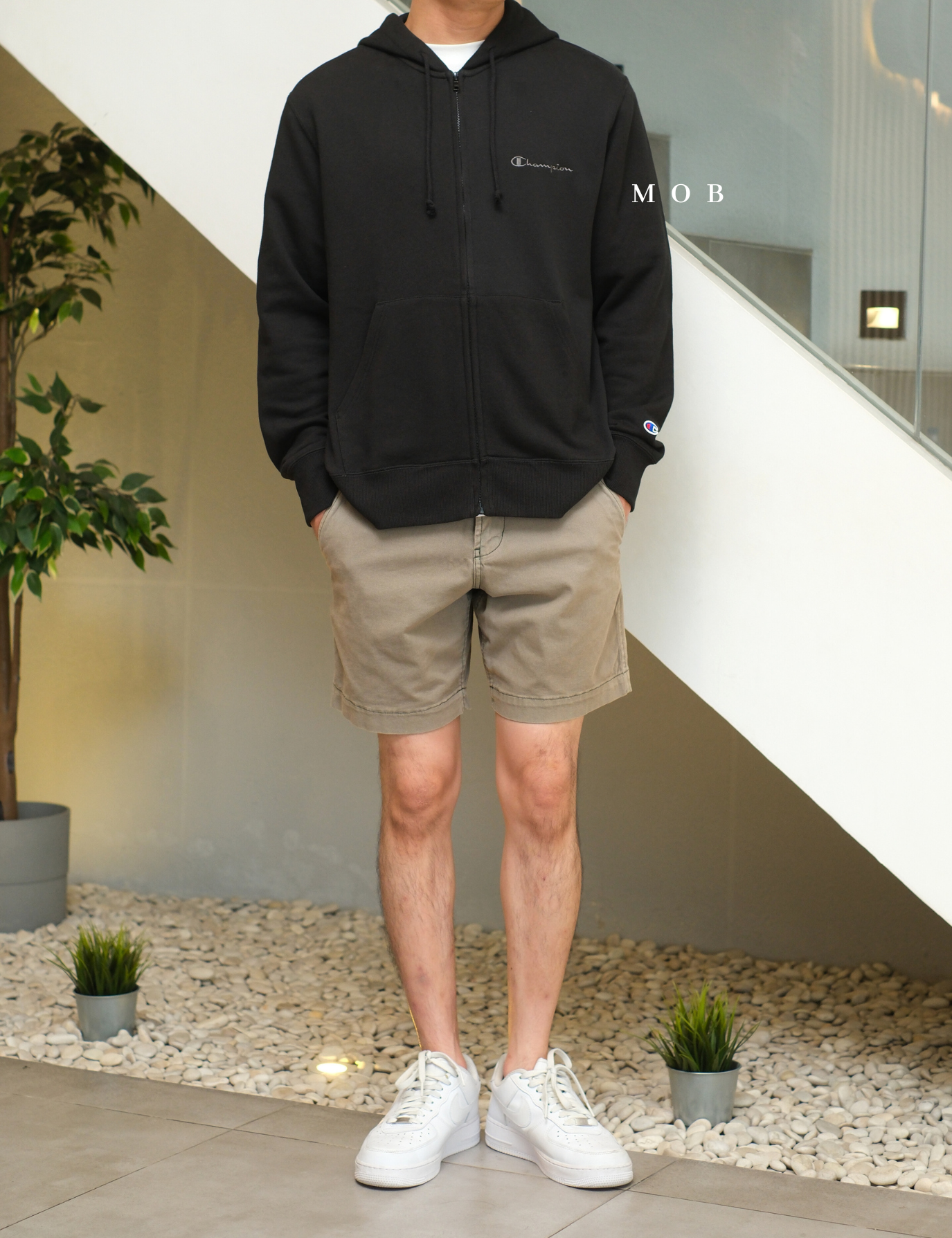CHMPFZ04003 Script Logo Full Zip Hoodie Black
