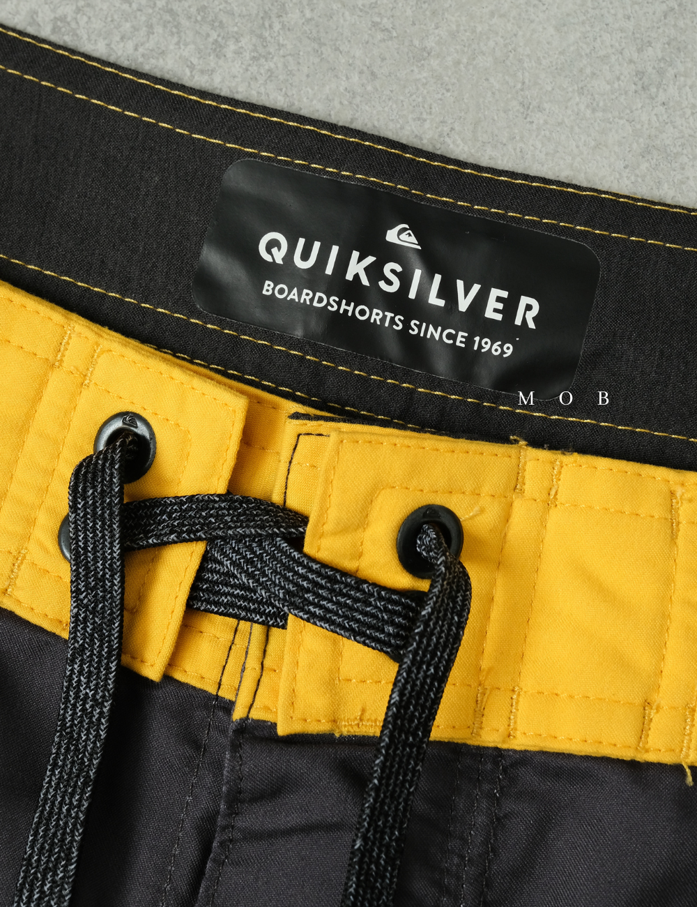 QSBS03005 Charcoal Yellow Colorblocked 20" Boardshorts
