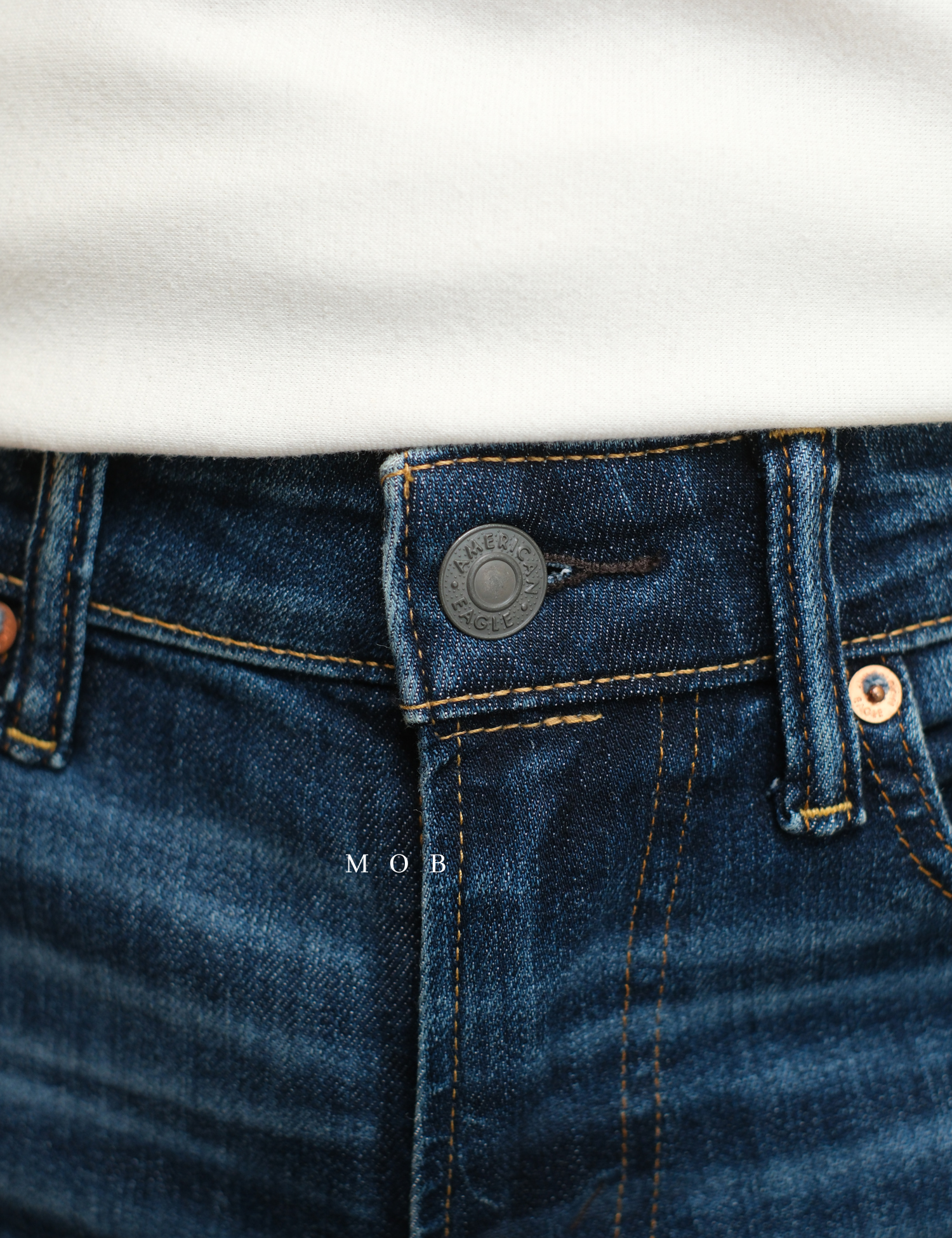 AEPT03002 AirFlex+ Original Straight Jeans Medium Blue SMALL Ripped