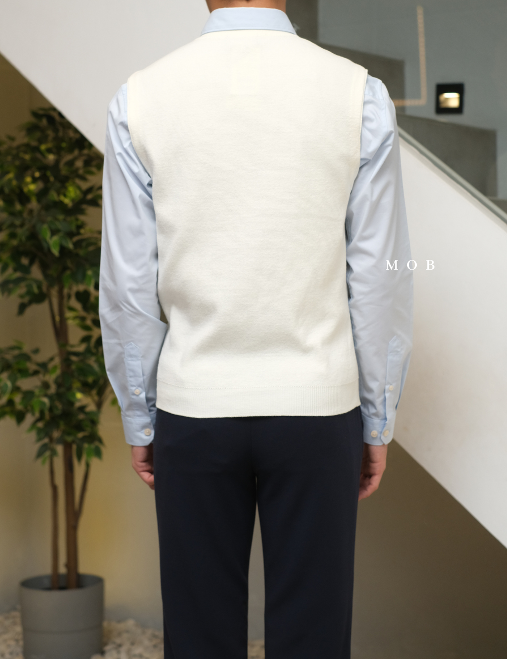 MSTVST01001 Knit Vest Ivory