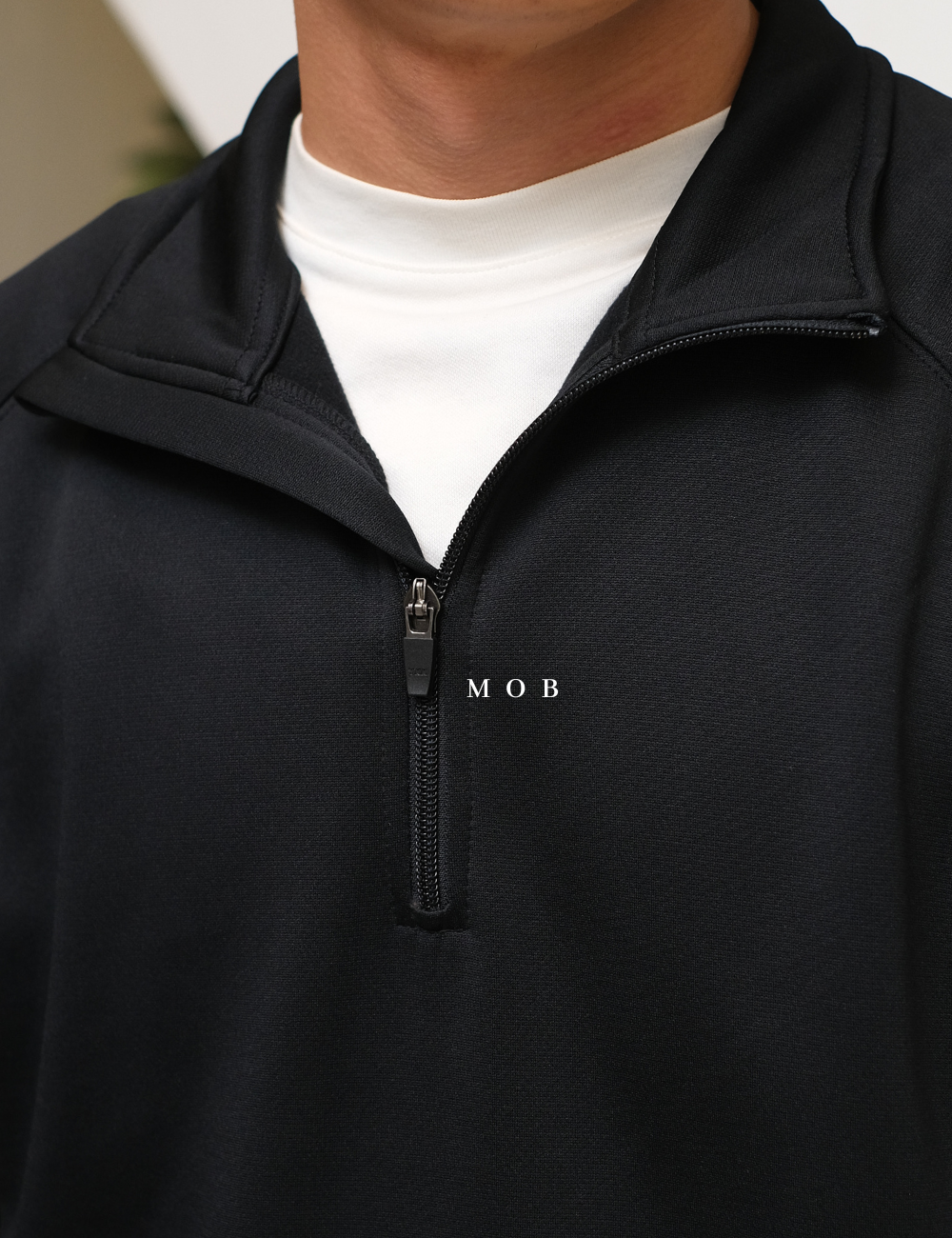 STSW04001 Basic Quarter Zip Sweatshirt Black
