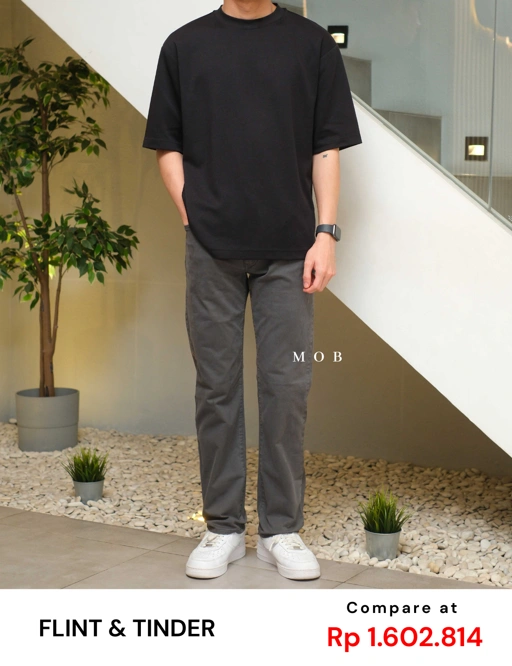 Image of F&TPT04010 365 Straight Fit Pants Corporate Grey