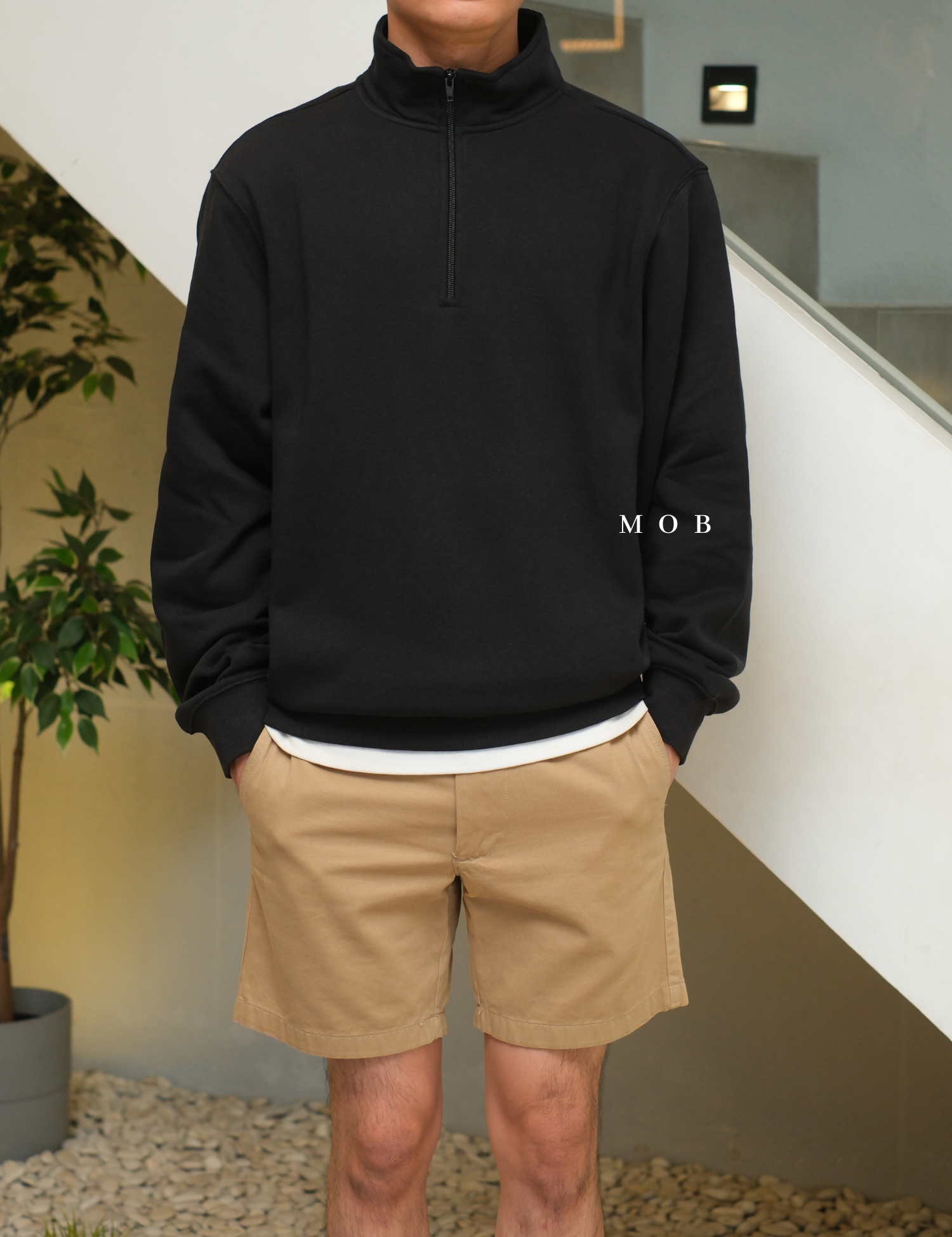 STSW05001C Basic 1/4 Zip Sweatshirt Black