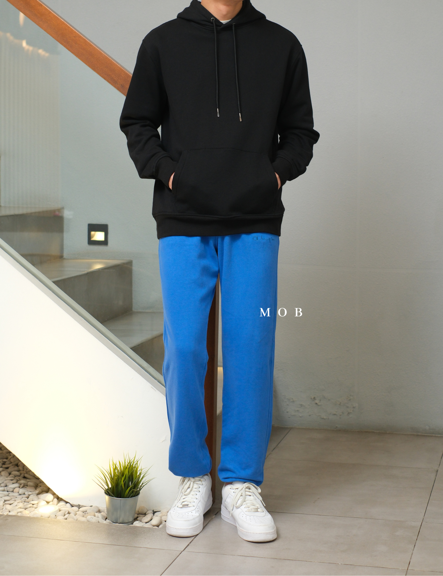 CHMPSP06003B Lightweight Fleece Sweatpants Vintage Blue