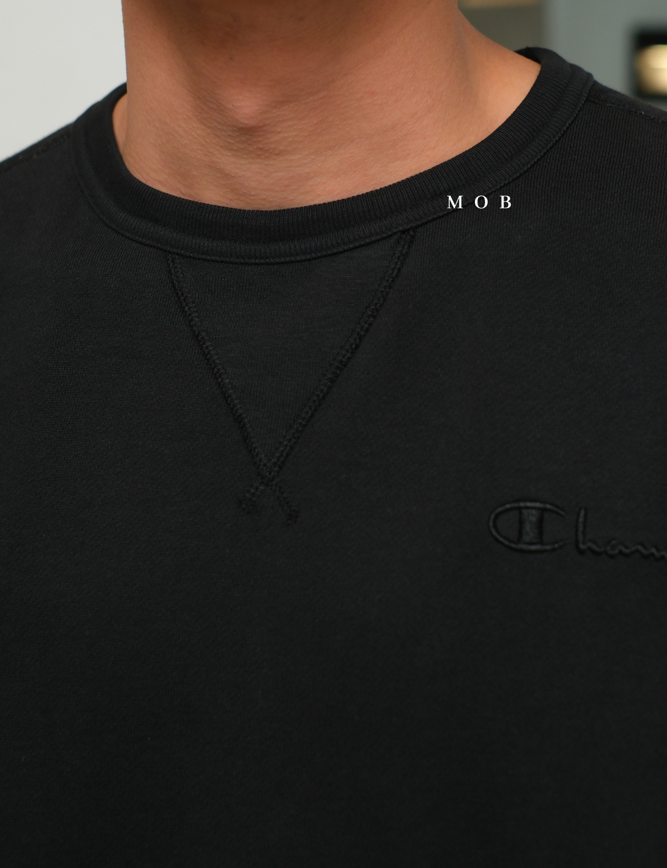 CHMPSW06006 Vintage Dye Fleece Sweatshirt Black