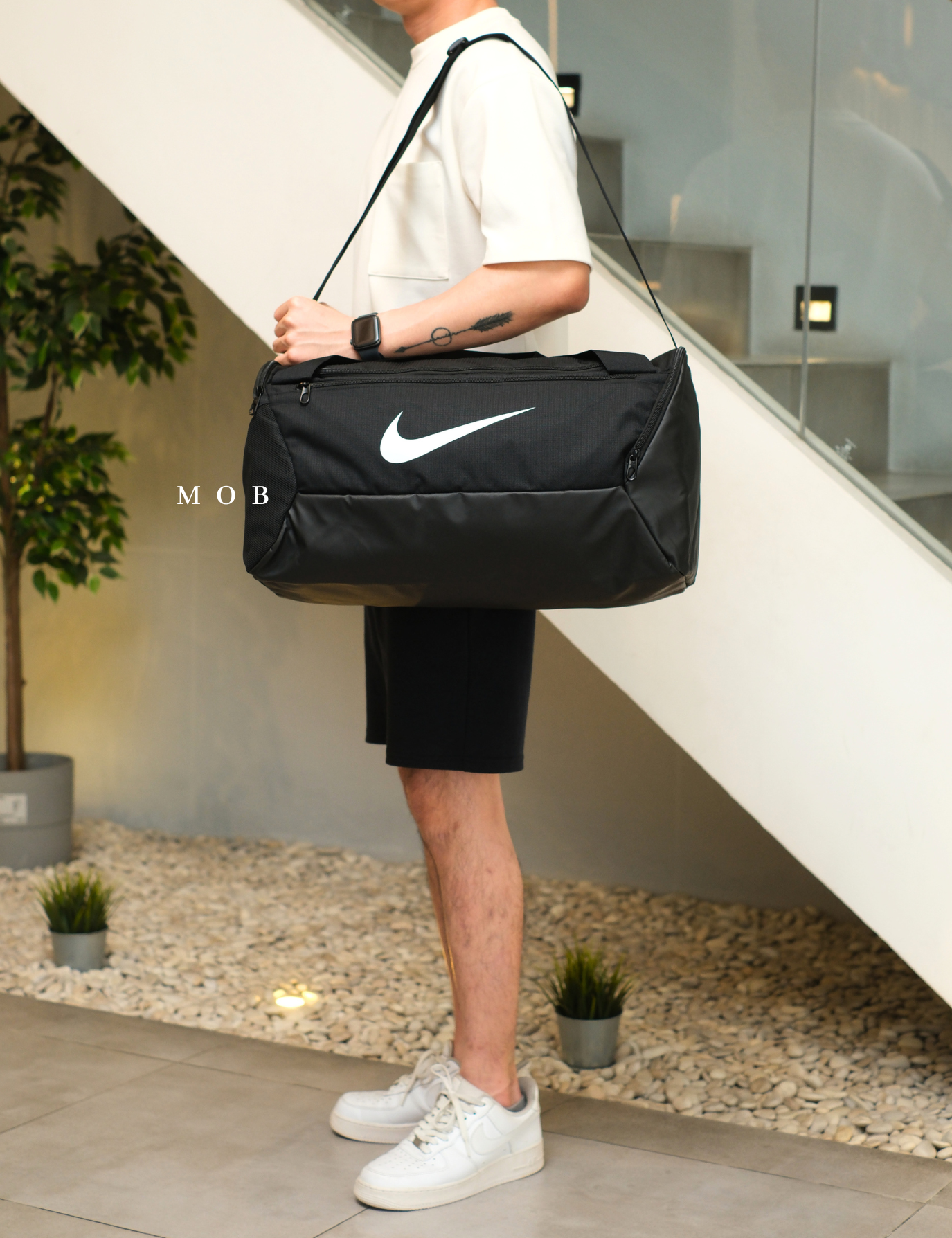 NKBAG03001C Brasilia Duffel Bag Black (41L)