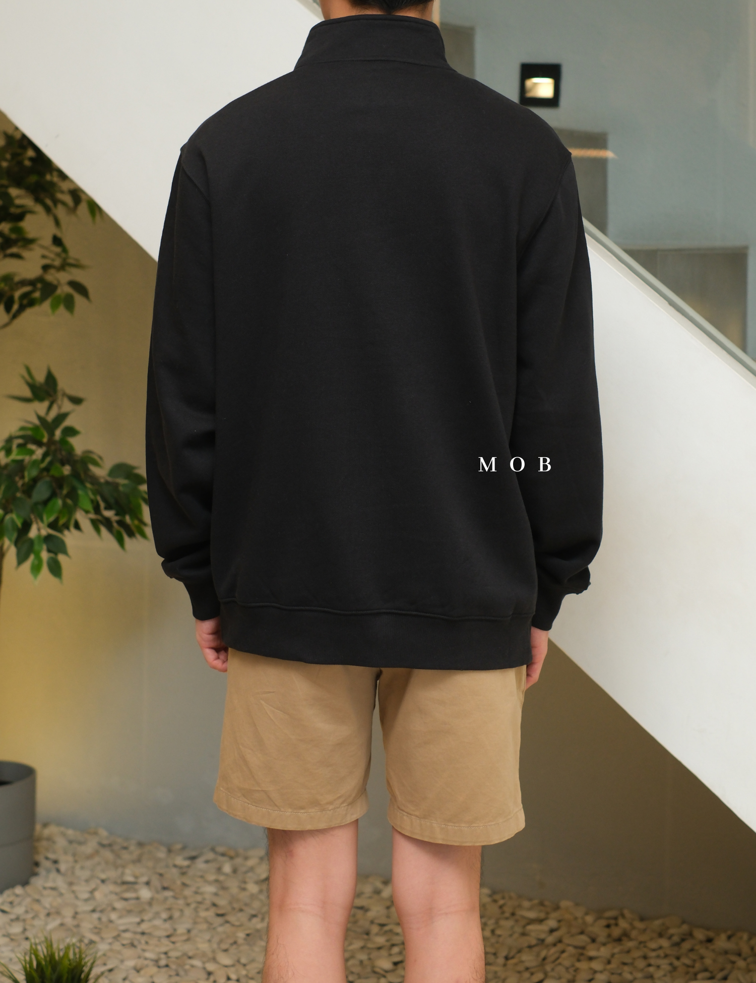 STSW05001C Basic 1/4 Zip Sweatshirt Black