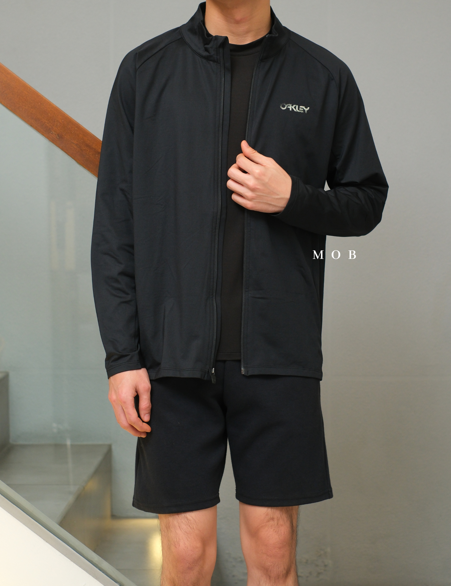 PMBL03002A Warmcell Baselayer Small Hand Logo Black