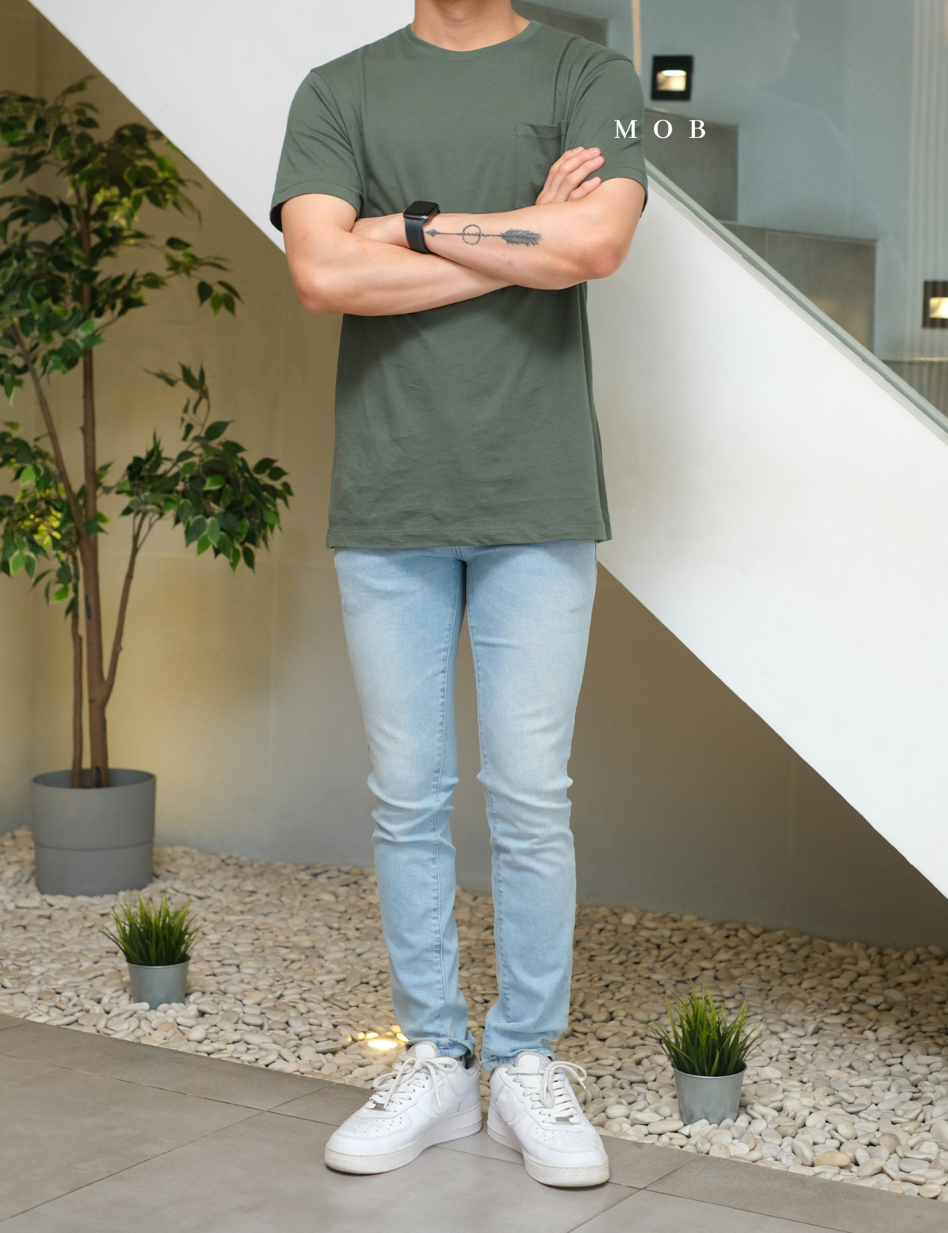 JCSST01002 Slim Washed Pocket Tee Olive