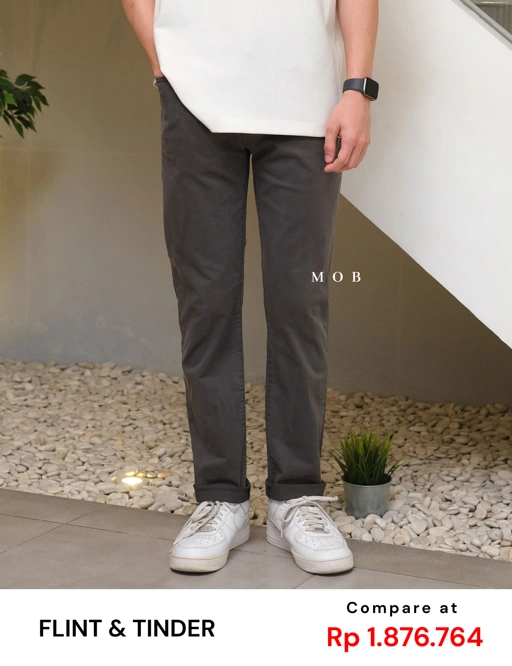 Image of F&TPT02001 365 Tapered Fit Pants Asphalt Grey