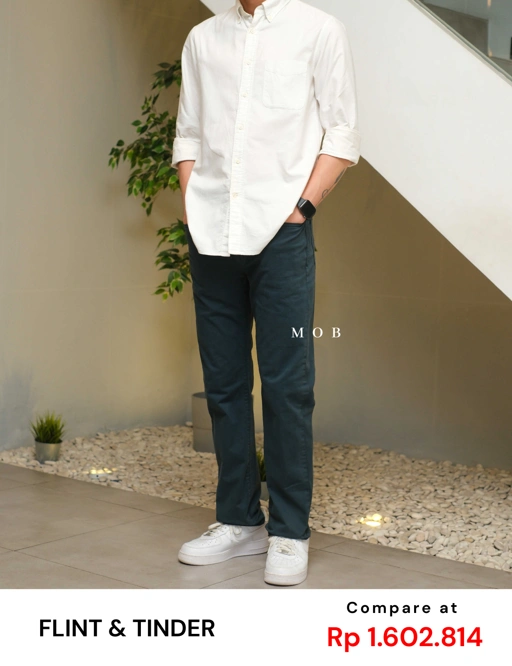 Image of F&TPT04011 365 Straight Fit Pants Midnight Green