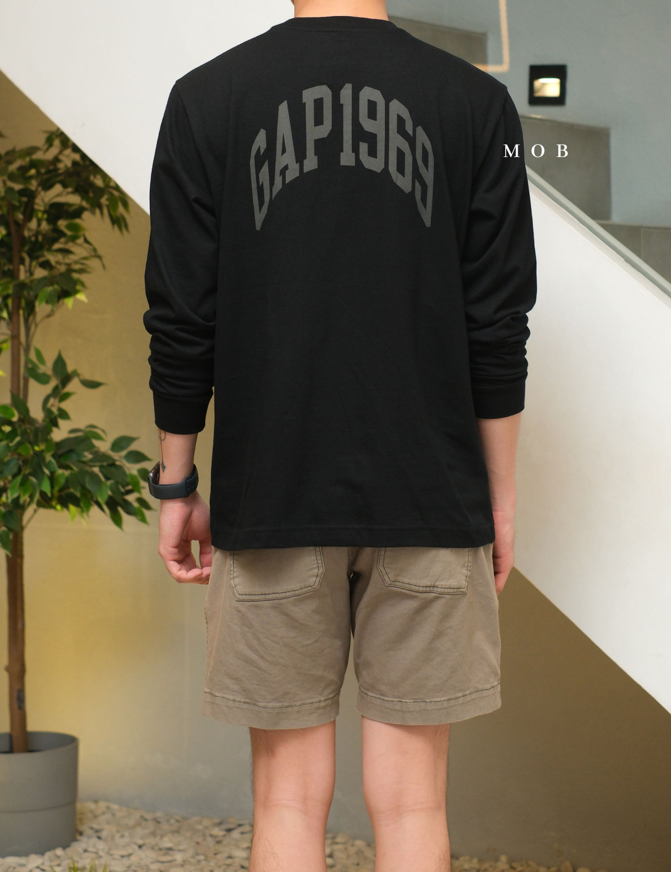 GPLST08002A 1969 Arch Logo Pocket LS Tee Black