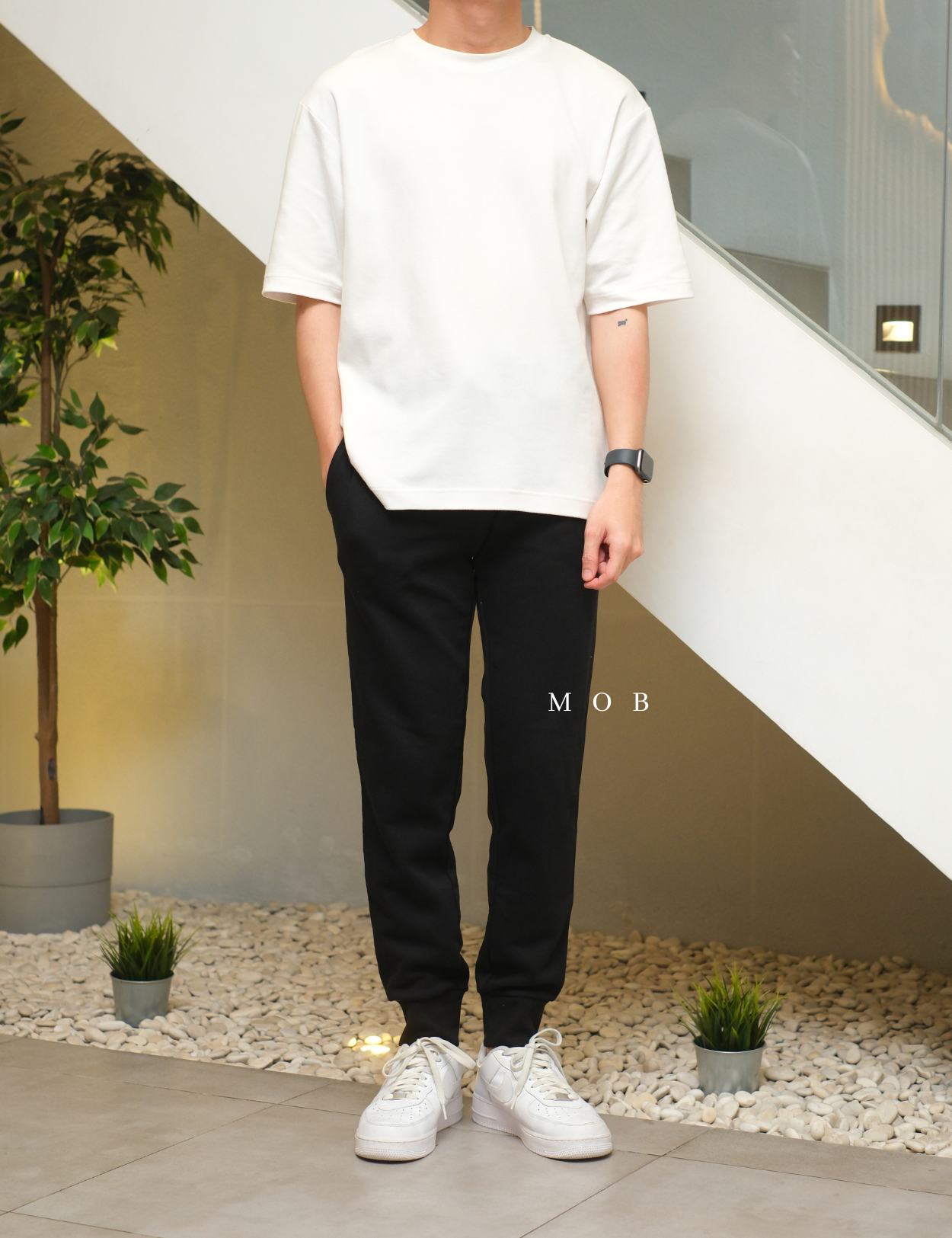 ANDJP01001 Basic Jogger Pants Black
