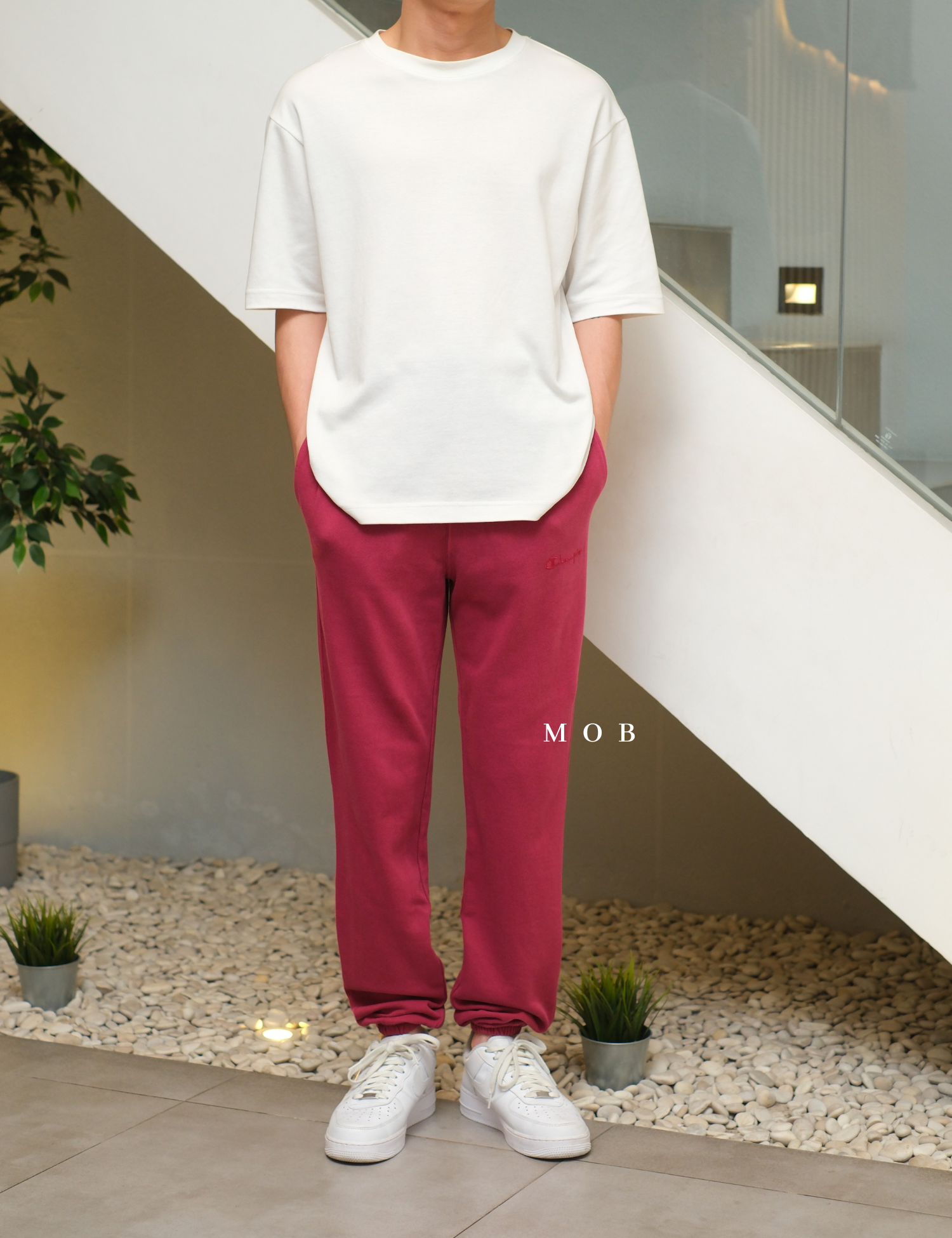 CHMPSP06003D Lightweight Fleece Sweatpants Vintage Cranberry