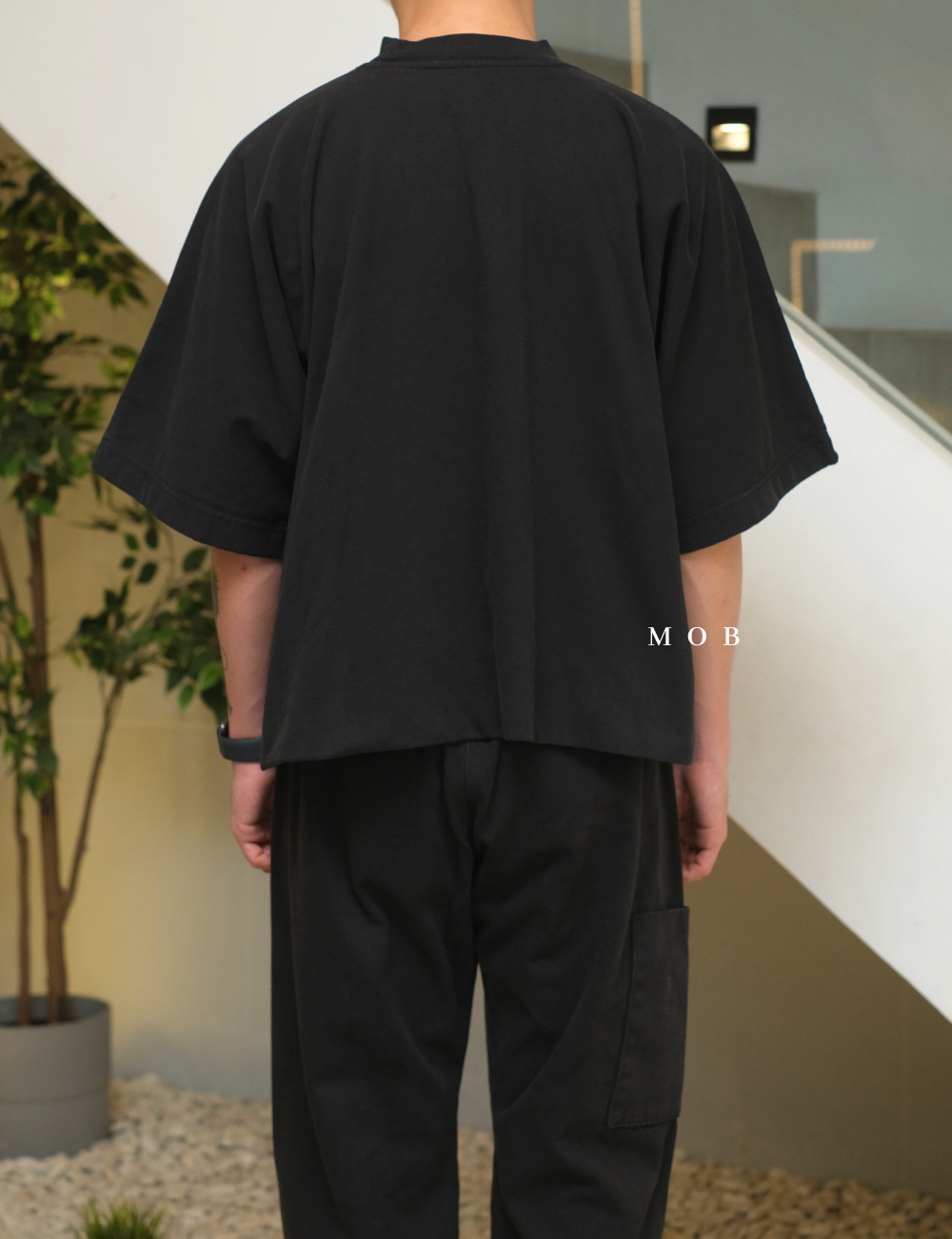 YZSST01001 Boxy 3/4 Tee Black Wash