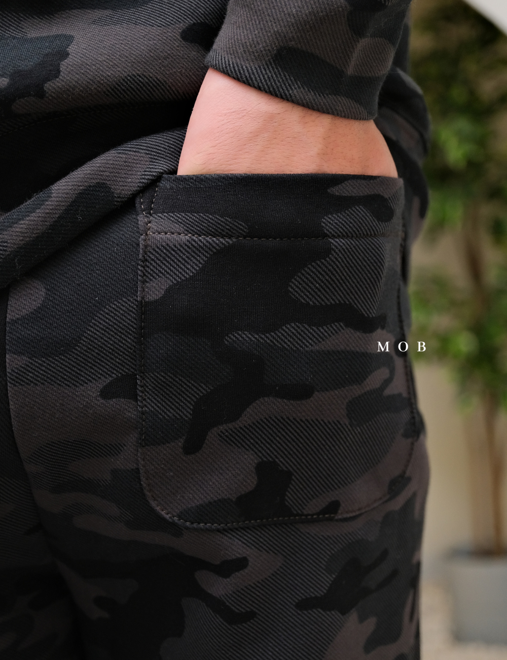 GPJP03001 [JOGGER] Performance Black Camo