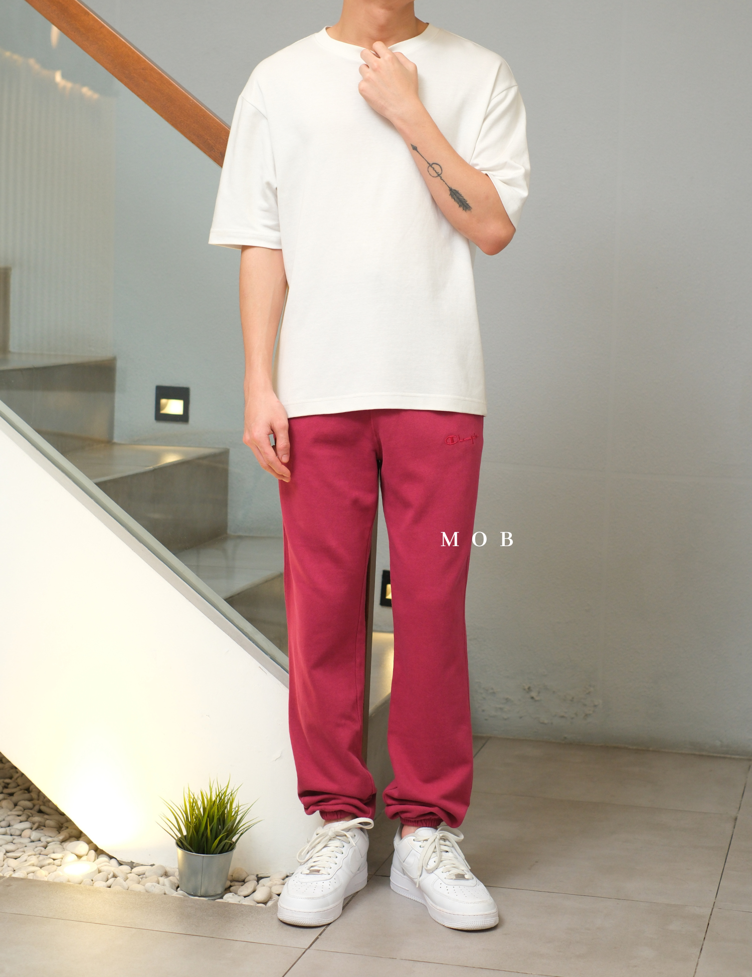 CHMPSP06003D Lightweight Fleece Sweatpants Vintage Cranberry