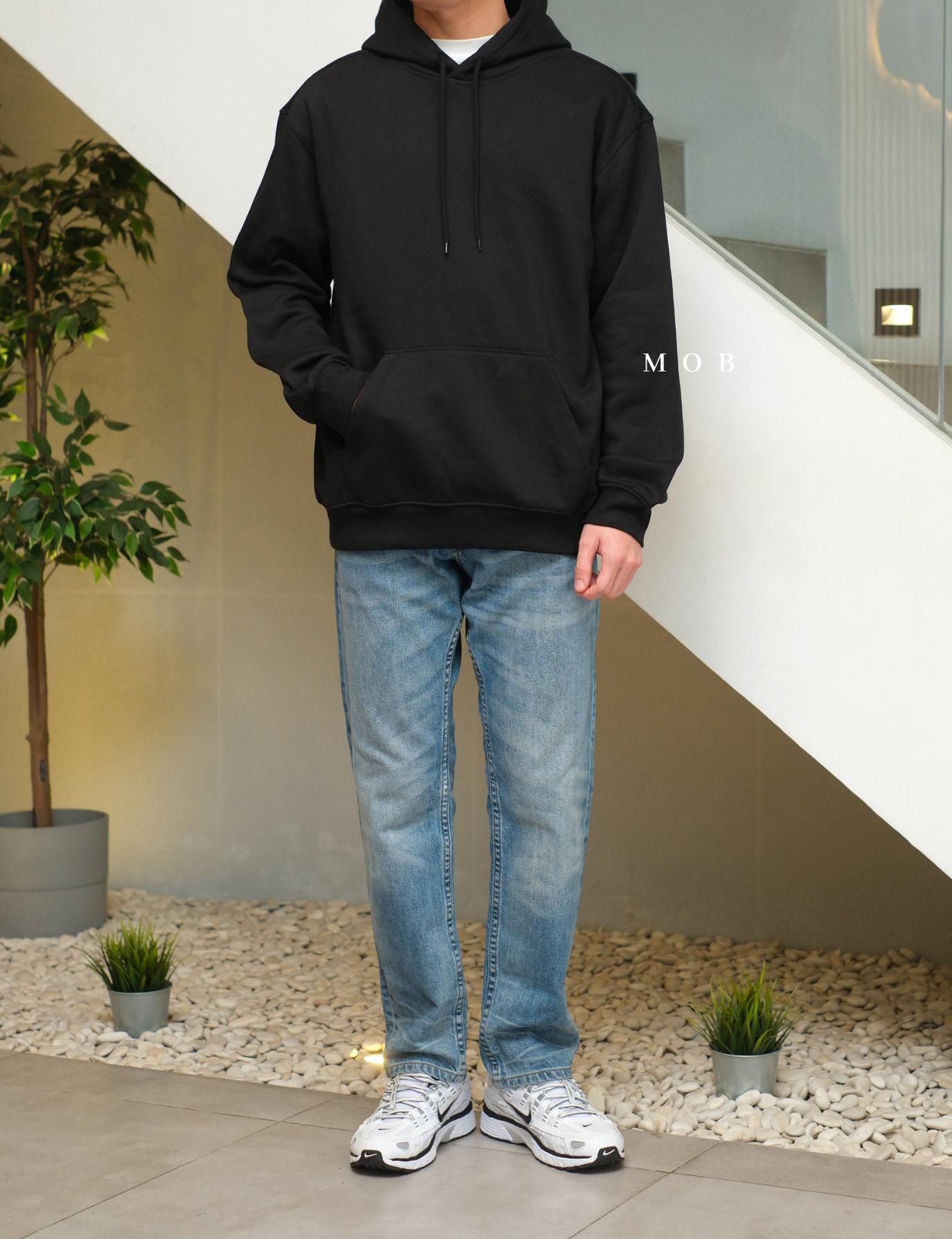HMHOD03002A RELAXED FIT Pullover Hoodie Black V2