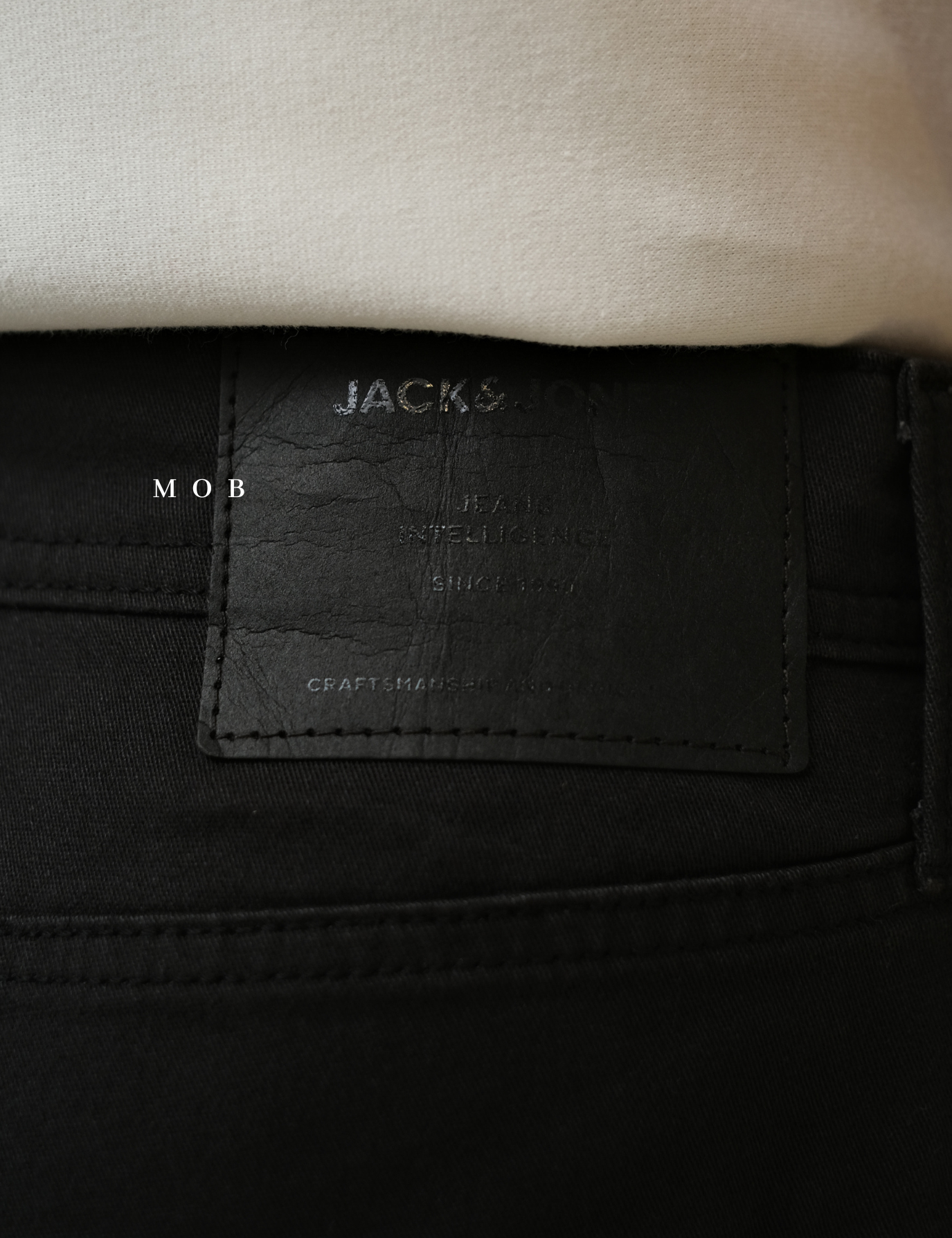 JNJSR01001 Intelligence Regular 5 Pocket Shorts Grease Black