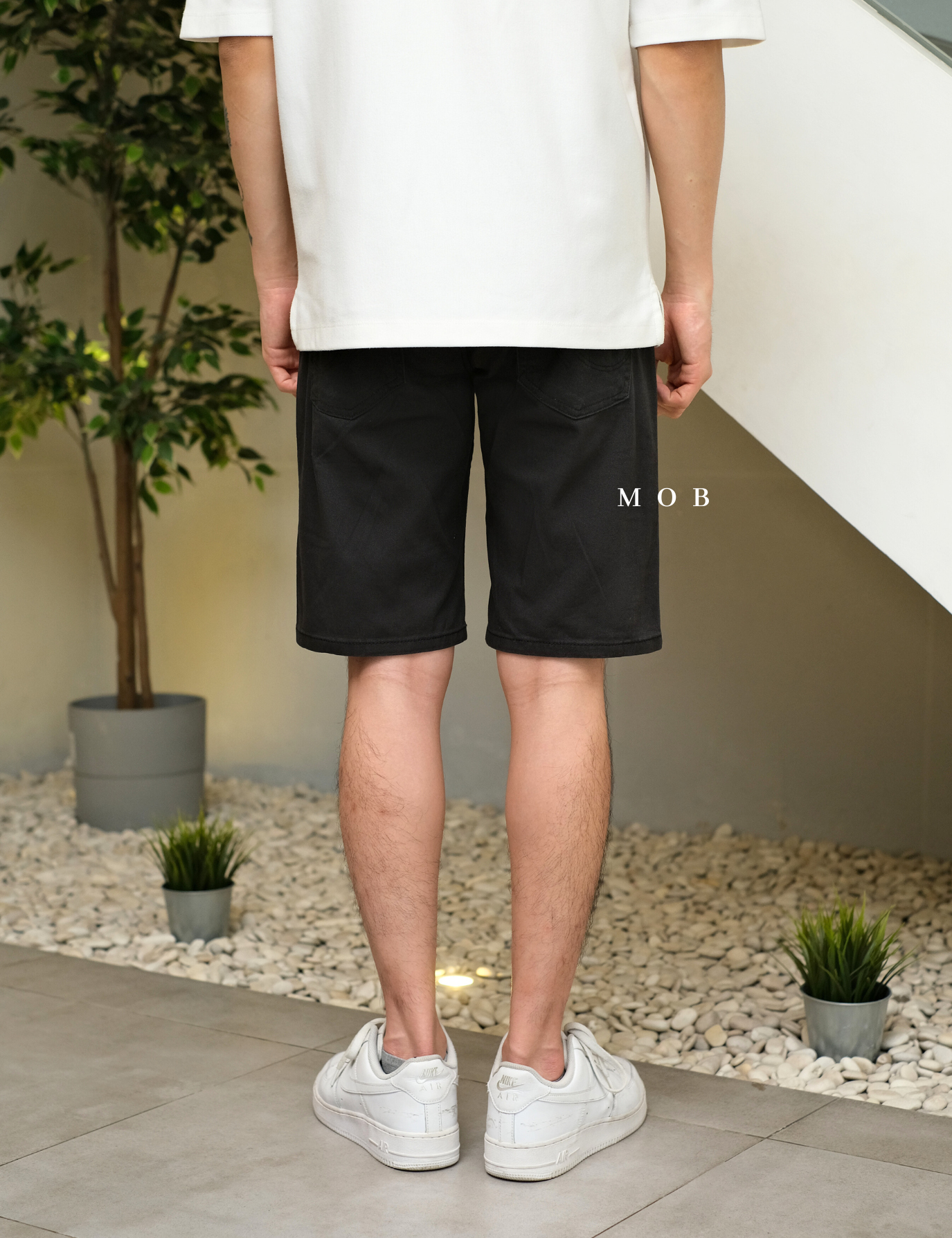 JNJSR01001 Intelligence Regular 5 Pocket Shorts Grease Black