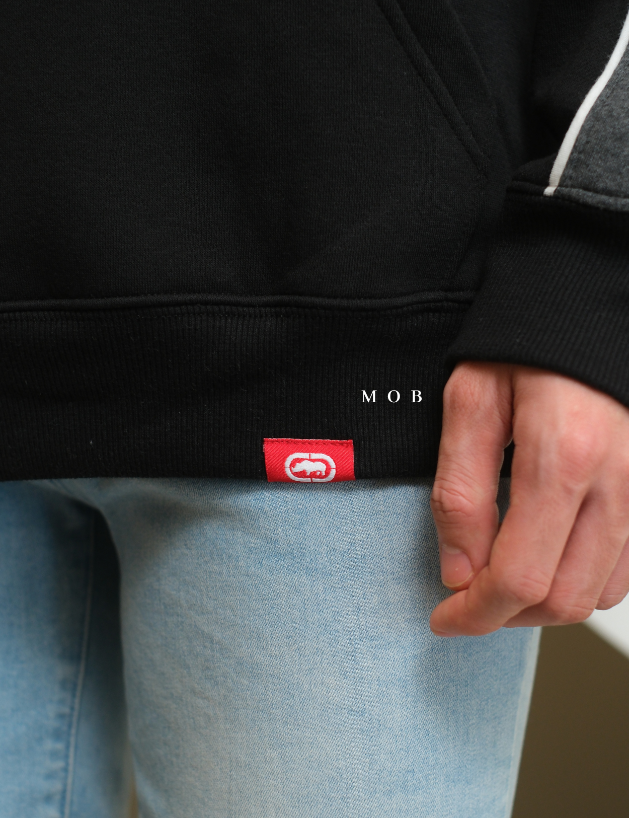 EKOHOD01001 Logo Panel Pullover Hoodie Black
