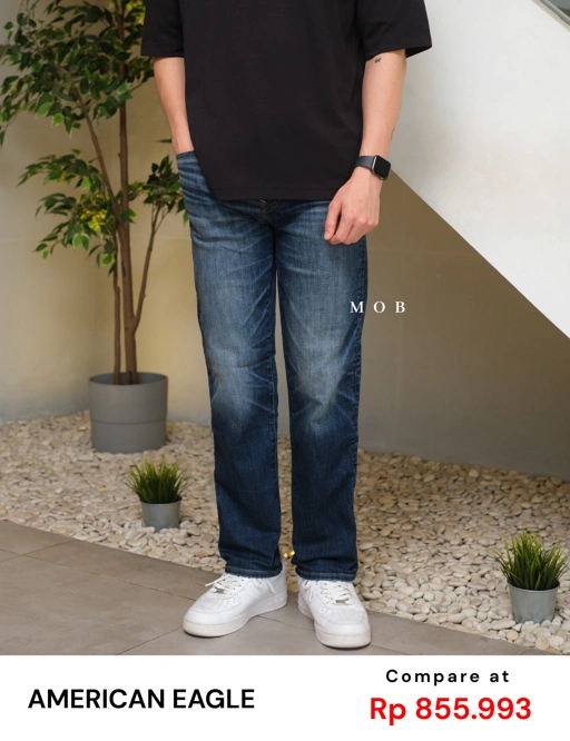 Image of AEPT04001 AirFlex+ Athletic Straight Jeans Dark Blue