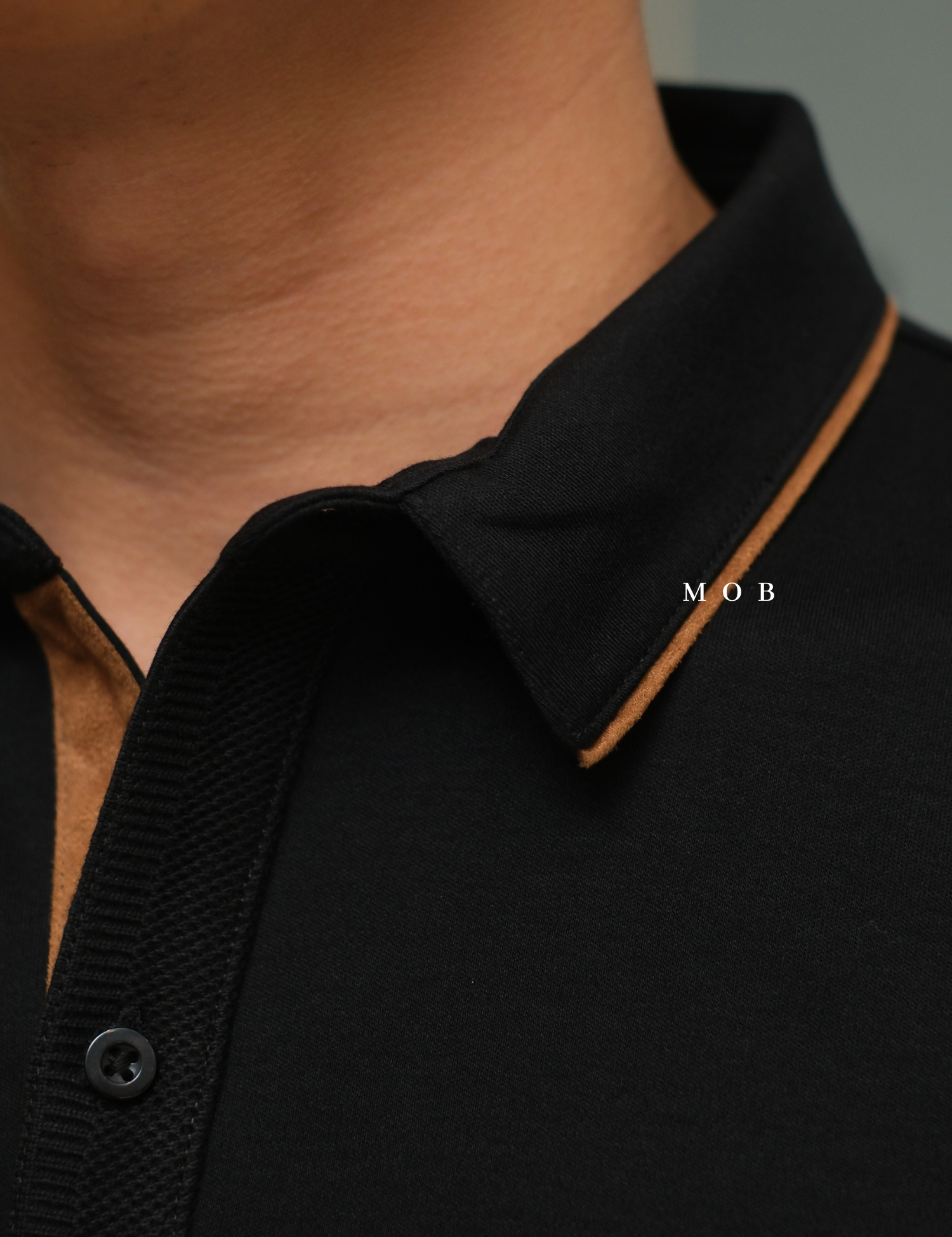 ARK01SSP002 Gentle Polo Shirt Obsidian Black