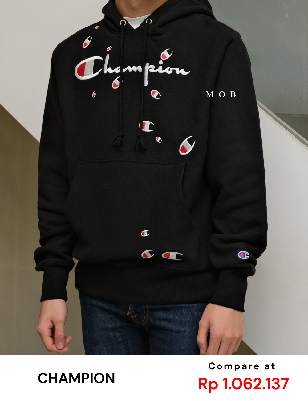 CHMPHOD1711 Reverse Weave Fall Logo Hoodie Black