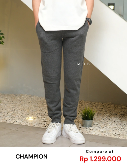 Image of CHMPJP1601E Fleece Jogger Pants Dark Grey