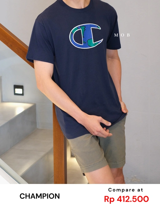 Image of CHMPSST2001 Classic Earth Graphic Tee Navy