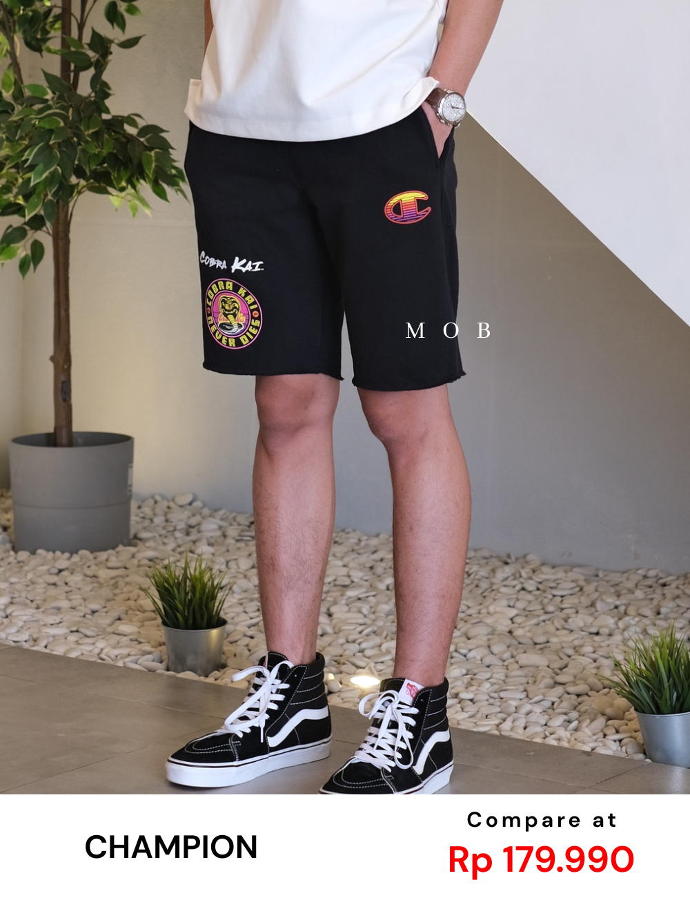 CHMPSR1005 Reverse Weave Cut Off Shorts Cobra Kai Black