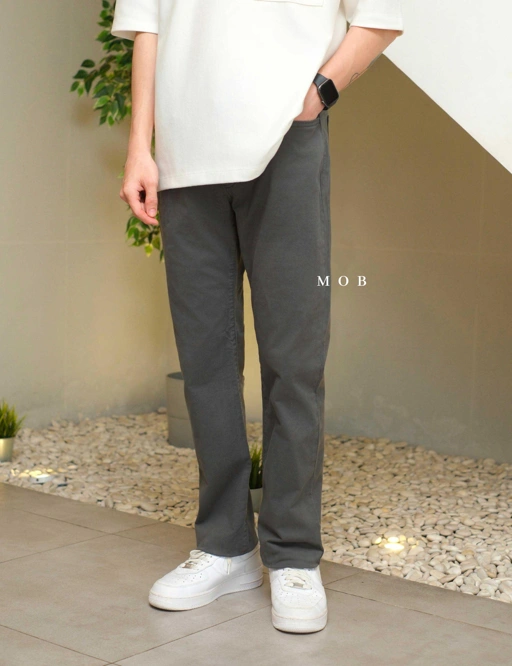 Image of F&TPT04001 365 Straight Fit Pants Asphalt Grey