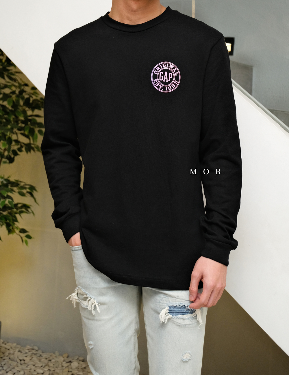 GPLST06001 Circle Logo LS Tee Black