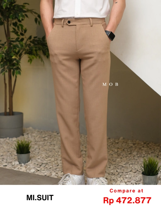 Image of MSTPT01002 NON-IRON Regular Slim Straight Pants Brown