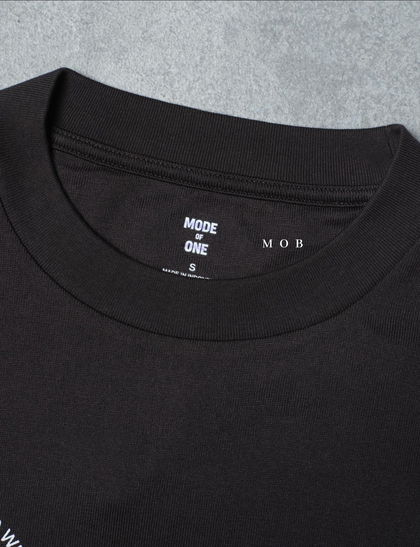 MODSST01004 Oversized Stay Focused Graphic SS Tee Dark Brown