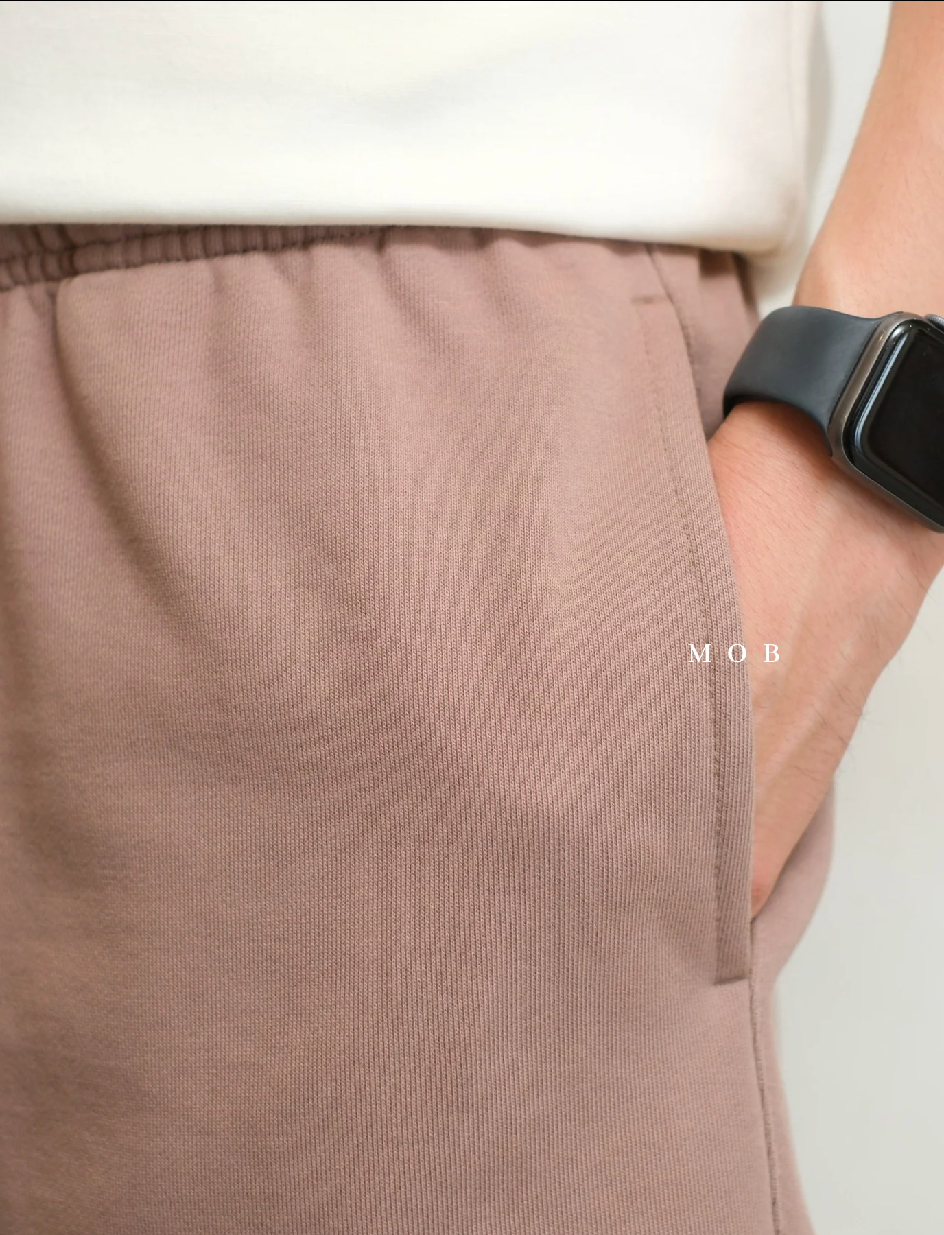 PTDSR01001G Basic Sweatshorts Brown
