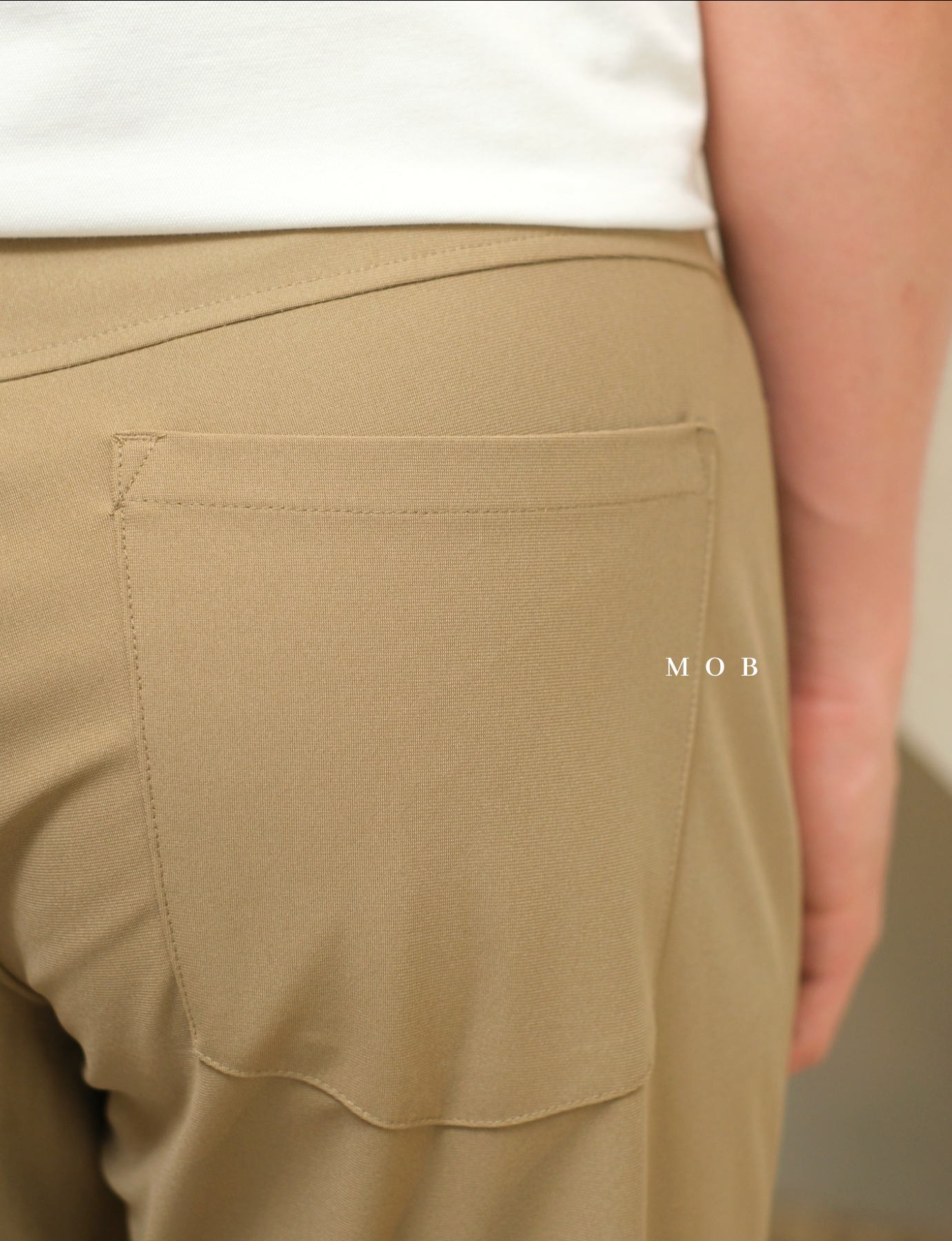 ONPT4501A Slim Tech Hybrid Pants Wood Brown