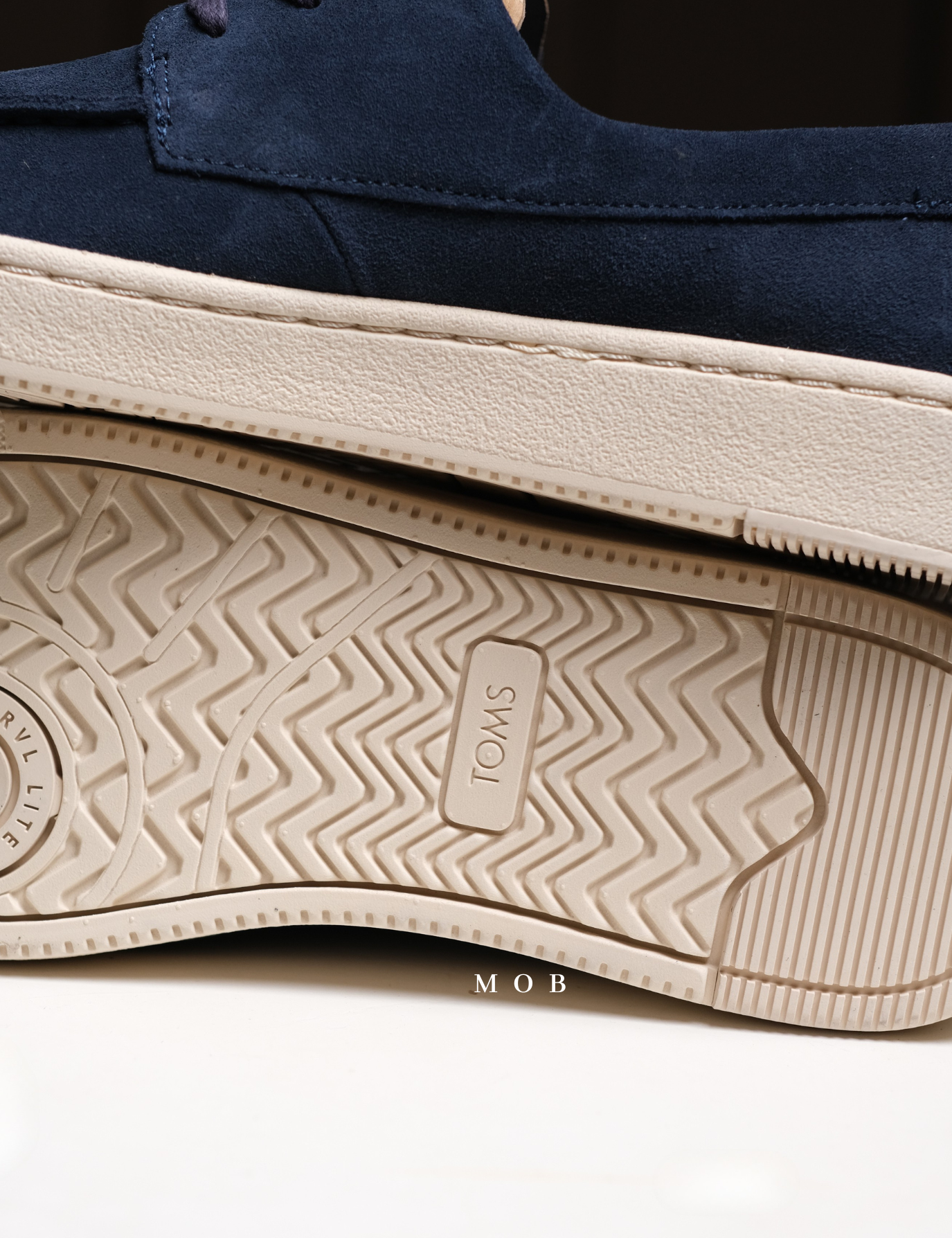 TMSSSH01006 TRVL LITE London Shoes Navy Suede