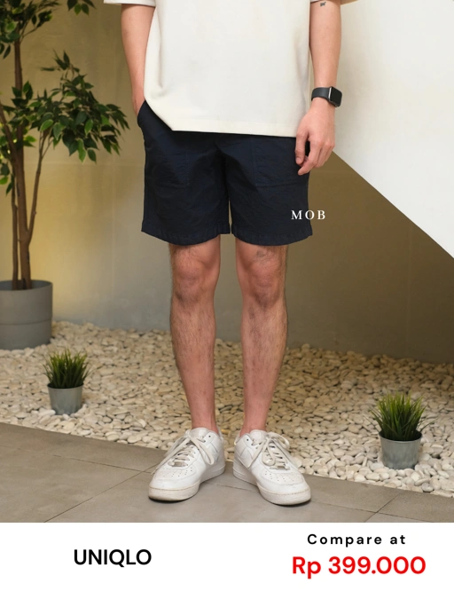 Image of [SALE!] UNQSR03001 Water Repellent Shorts Navy