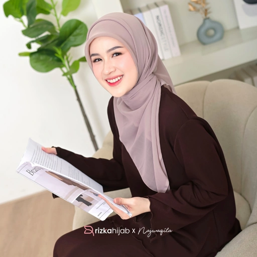Image of Rizka Hijab - Square Paris & Polly Cotton 