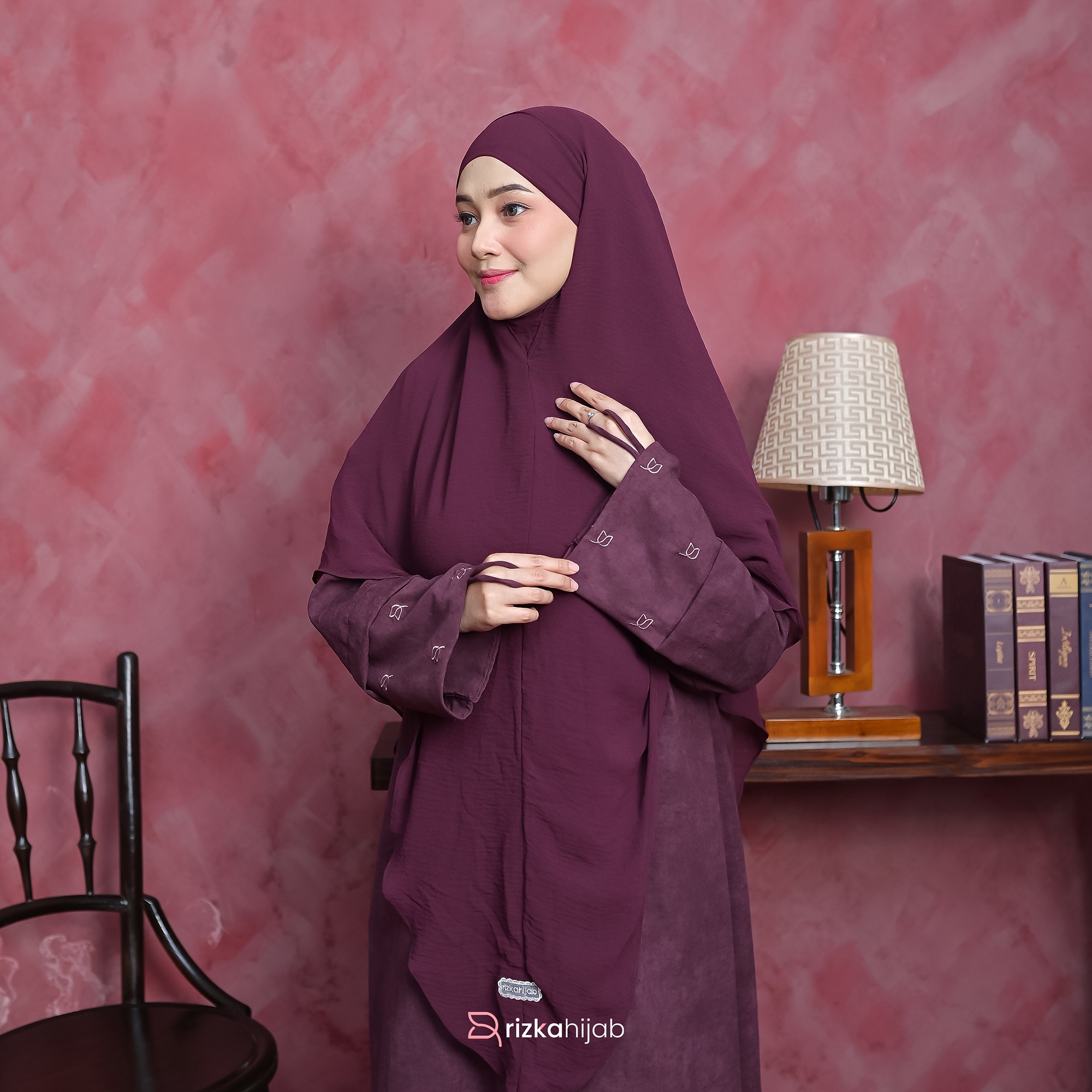 Rizka Hijab - Tulip Abaya Cupro