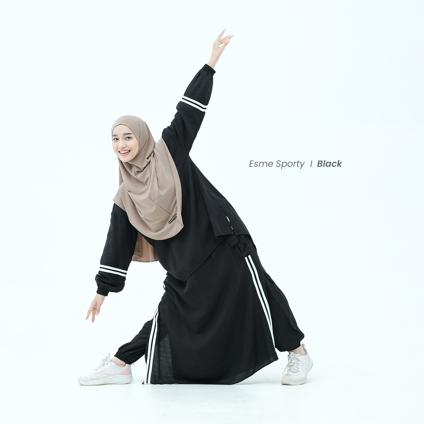 ROKUROKU.ID | ESME SPORTY - Setelan Olahraga Wanita Muslimah Syar'i Premium Sporty Set Terbaru