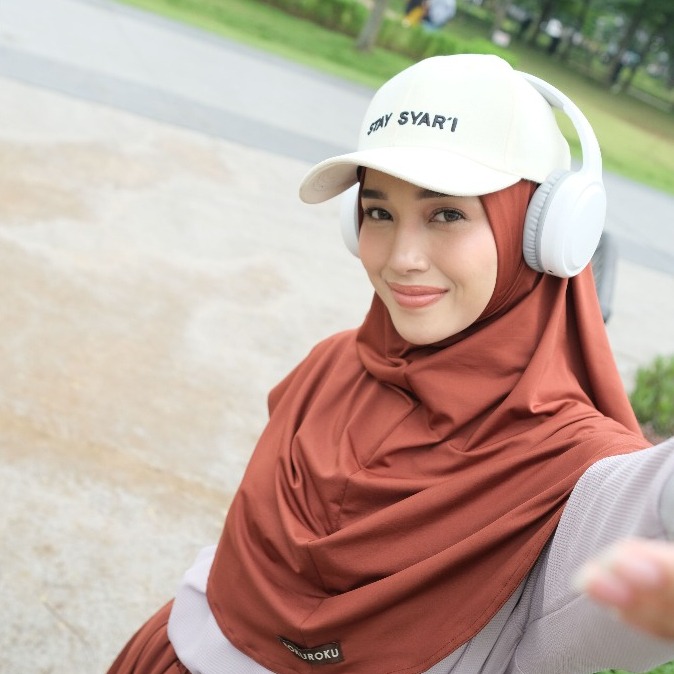 ROKUROKU.ID | Sport Hat - Topi Olahraga Sporty Cap Stay Syari Muslimah